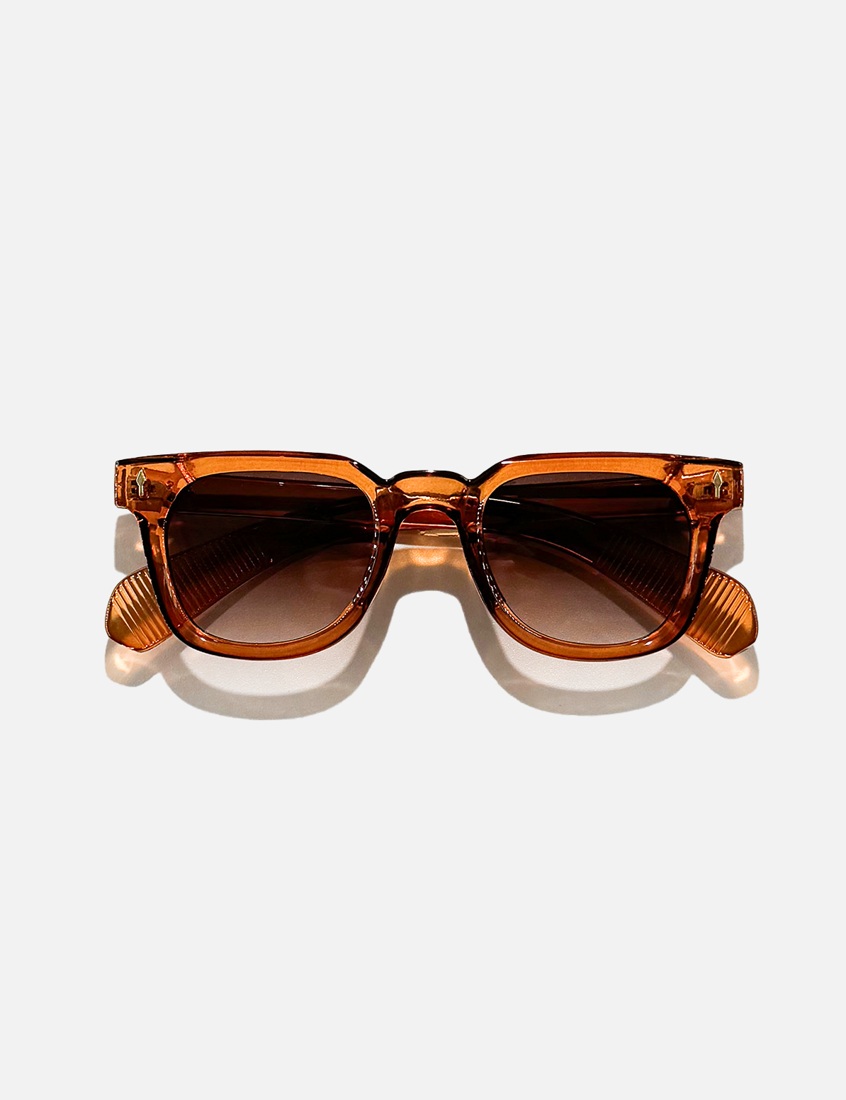 Ambre_lumiere_b295d52e-2b9c-444e-ad71-2066977f5d25.png